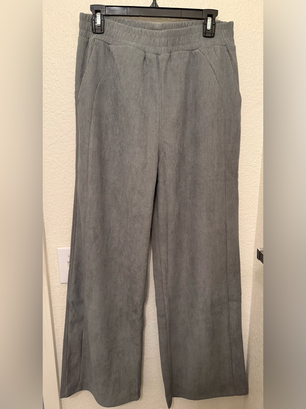 HALARA Light Gray Ribbed Wide-Leg Pants